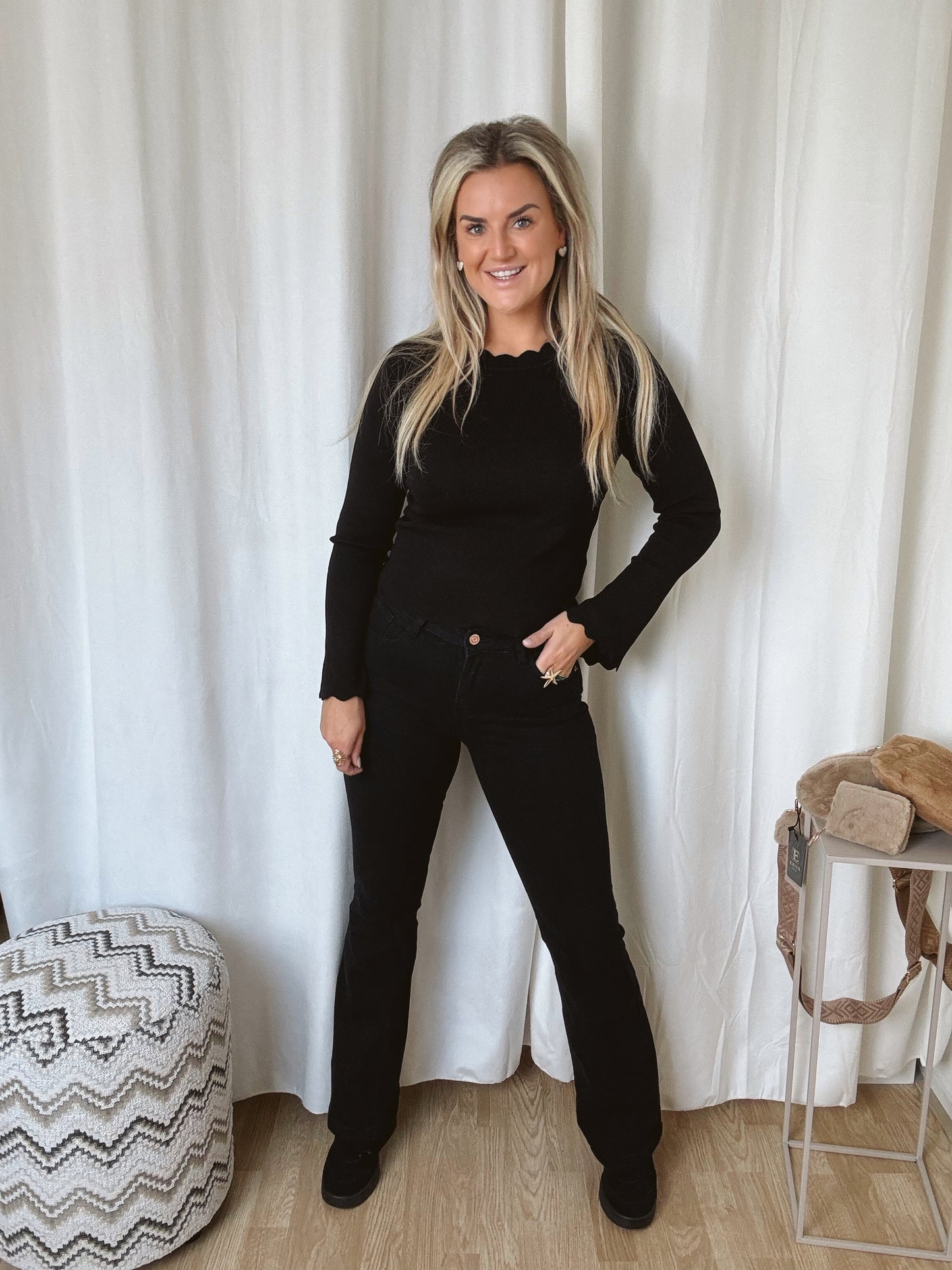 Bootcut flared jeans Moon Zwart