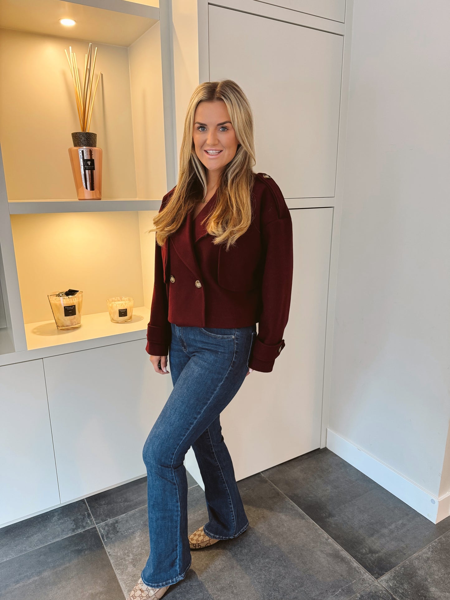 Korte trenchcoat Amanda Burgundy