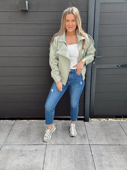 Ambika jas Anan Green