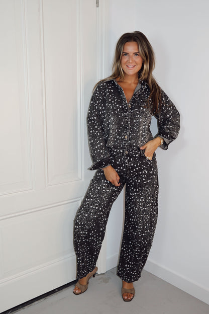 Jeans blouse Lola leopard grijs