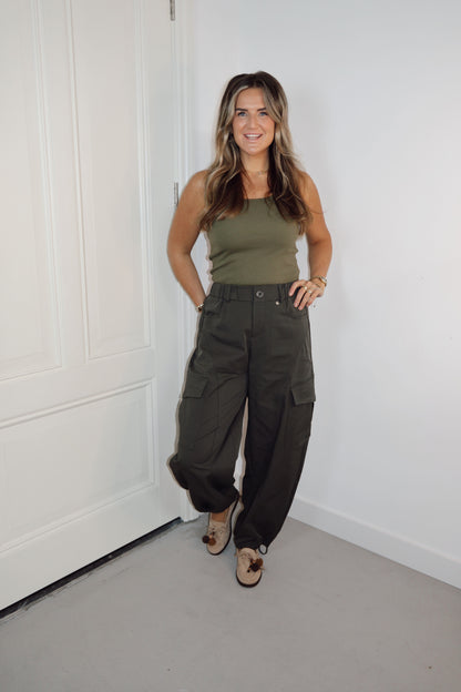 Ambika pants Alina Army