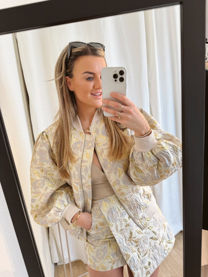 Jas kiki flower print