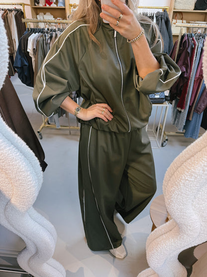 2-pieces set Brittney Groen
