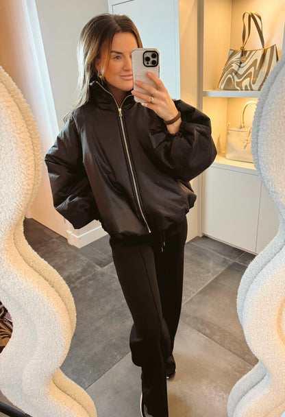 Bomberjas Blake Zwart