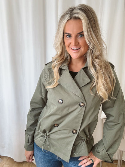 Trenchcoat kort ATTRAIT Kaki