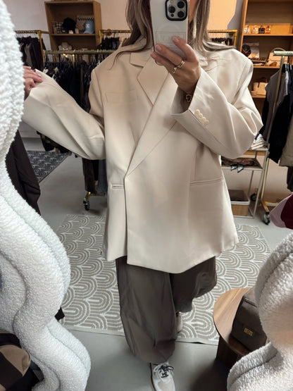 Ambika Blazer Jasmiin Apricot