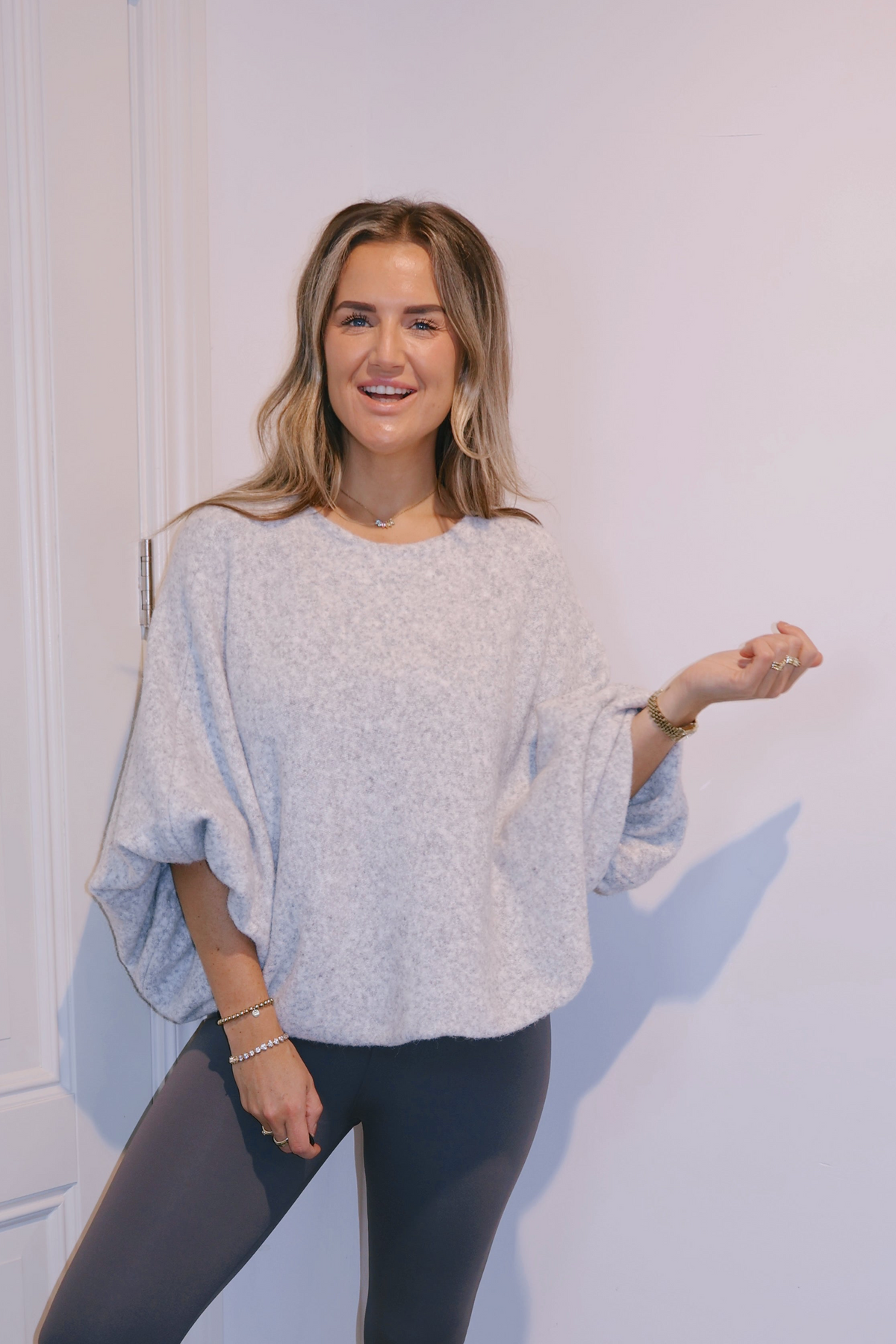 Off shoulder trui Milly Lichtgrijs