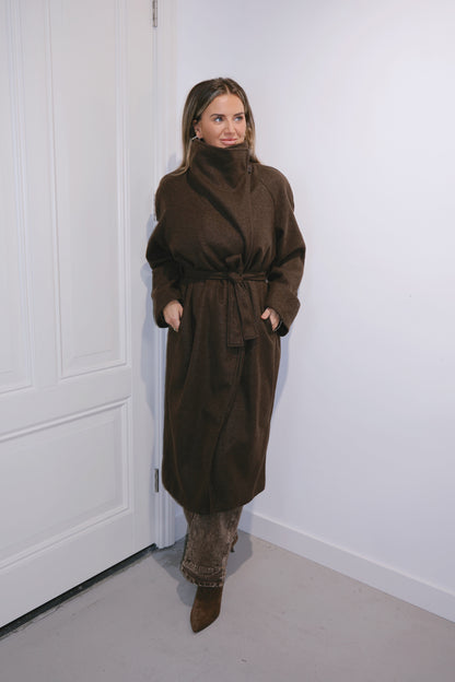 Mantel Winter wonder Bruin