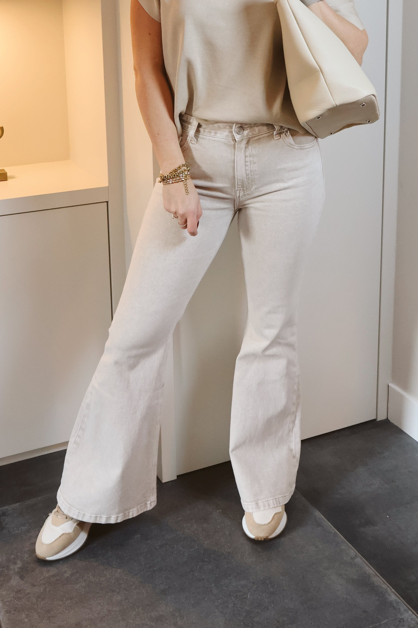 Queen Hearts "The Flare" jeans Beige