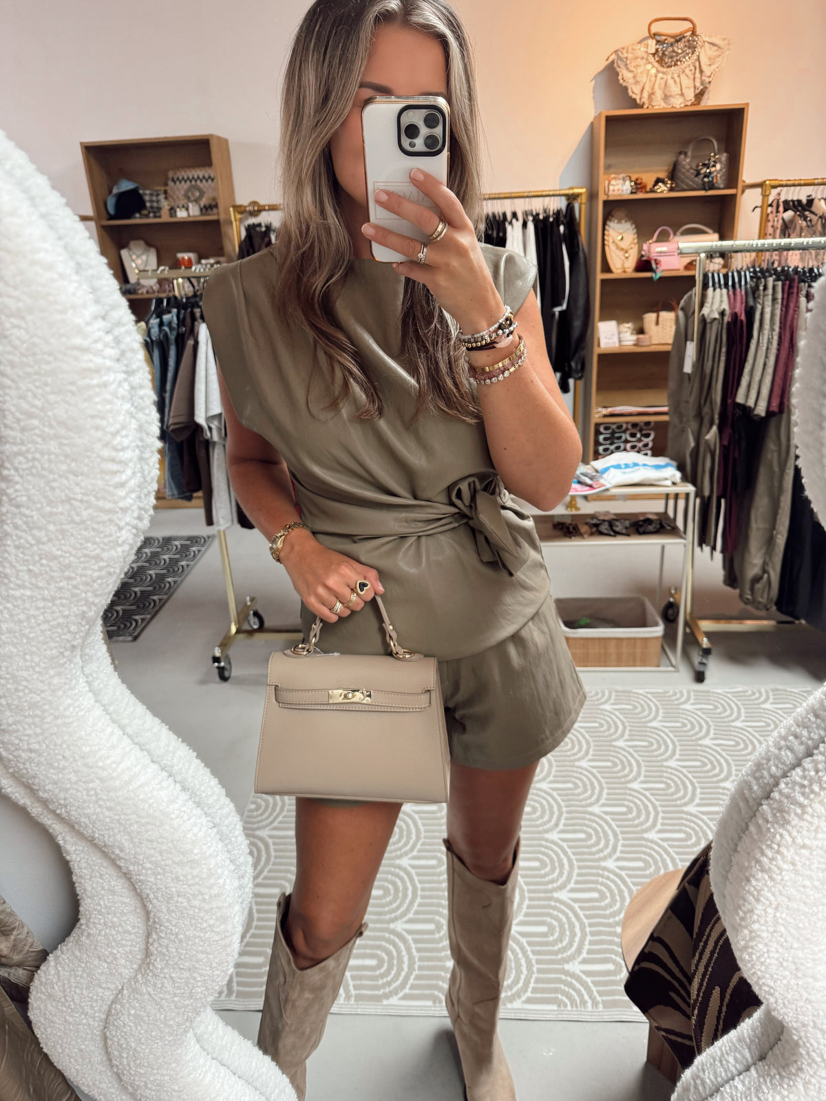Ambika top Amra Olive