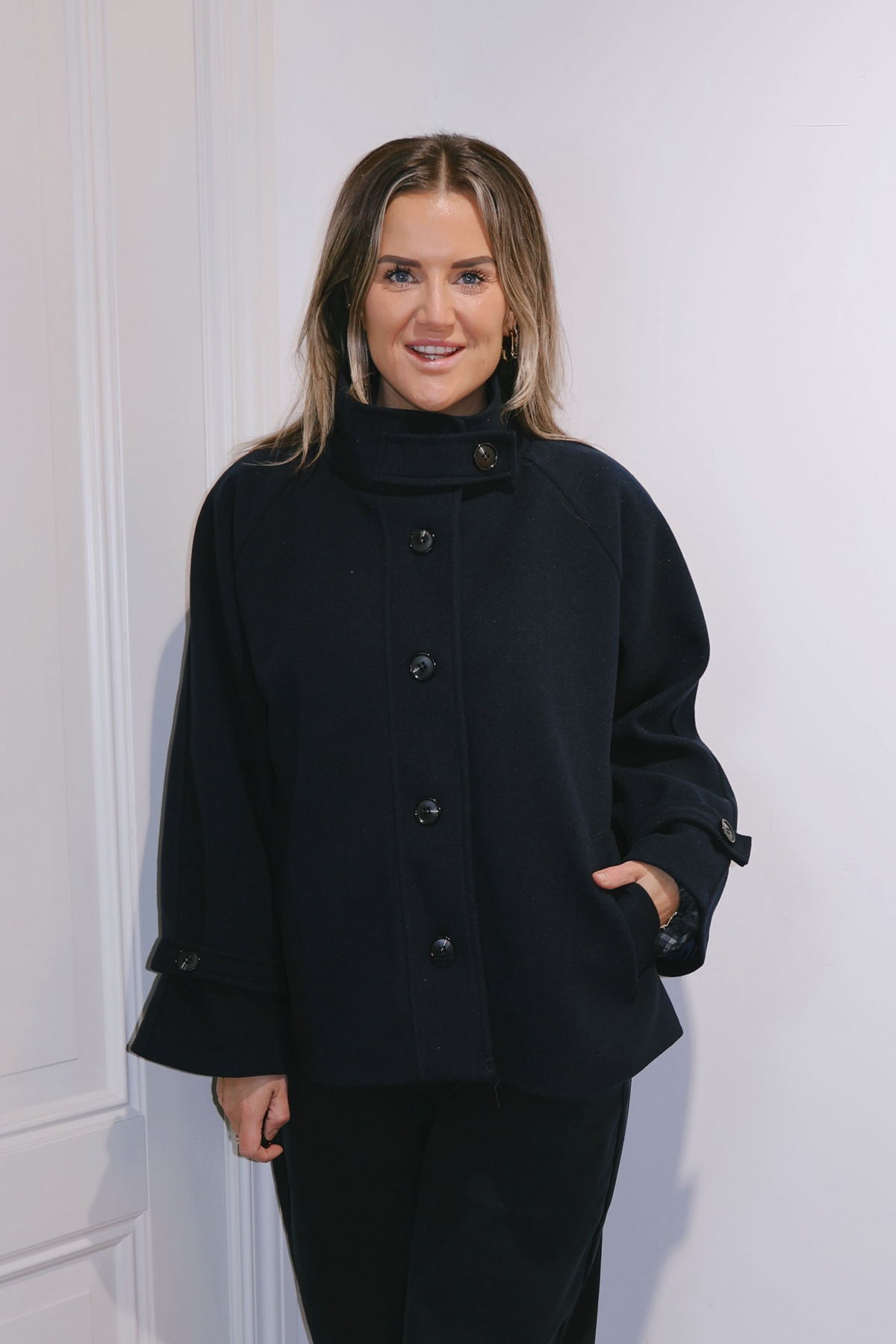 Korte mantel Mindy Blauw
