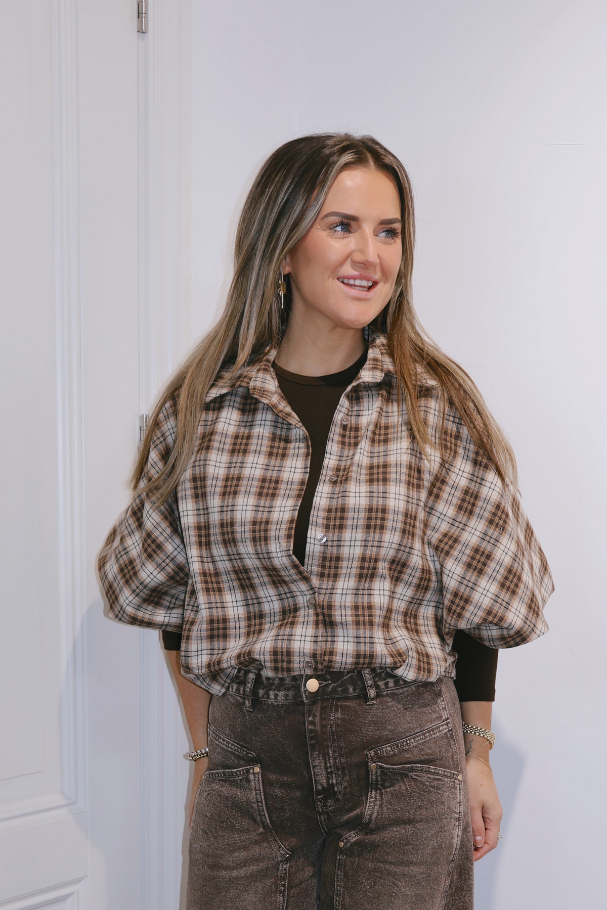 Blouse pofmouw Kim miniruit Bruin