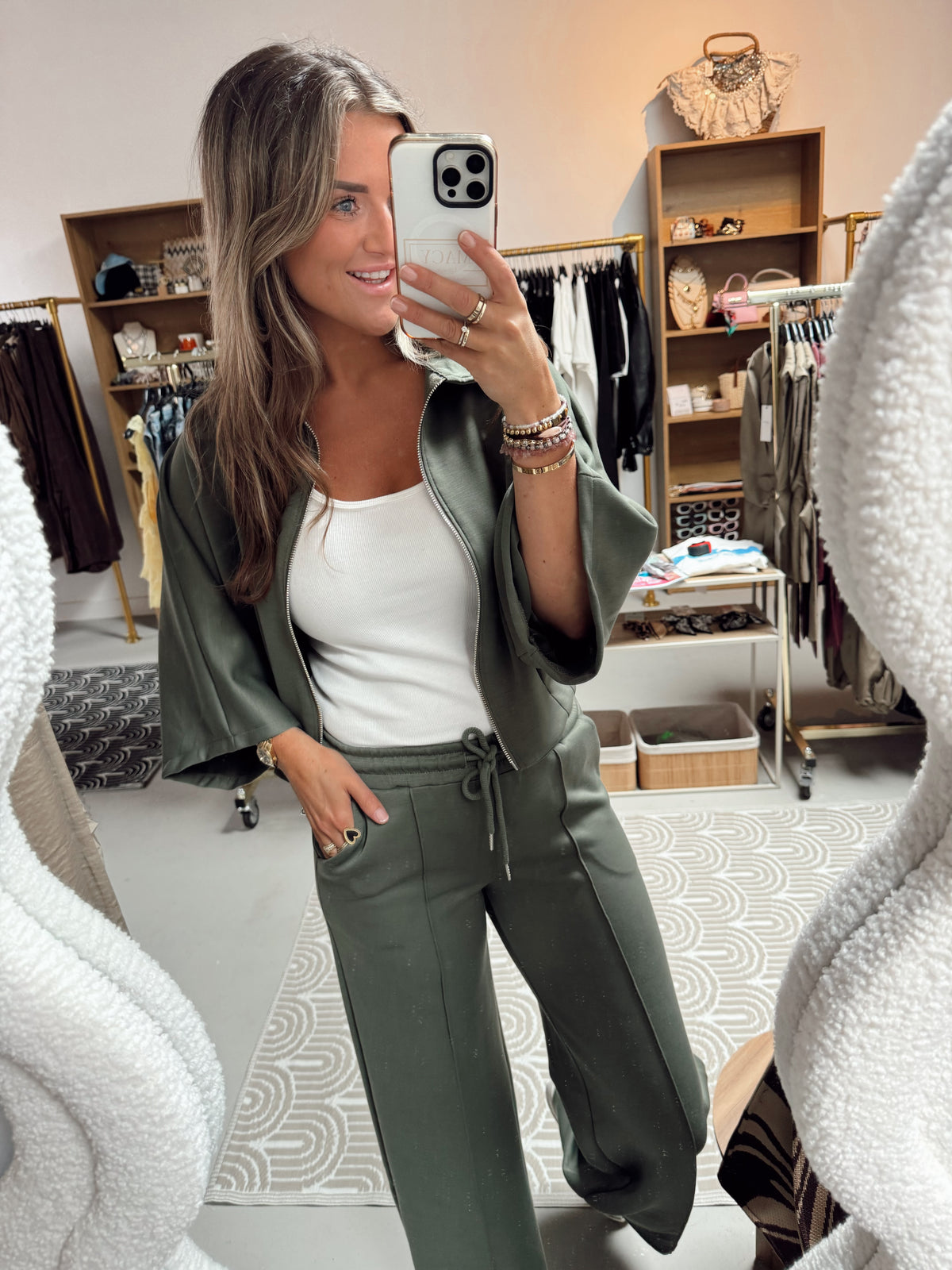 2-pieces lange broek + vest Bella Army