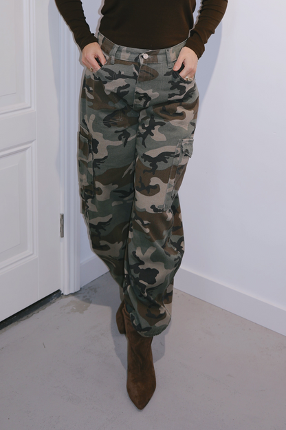 Mochy Jeans Army