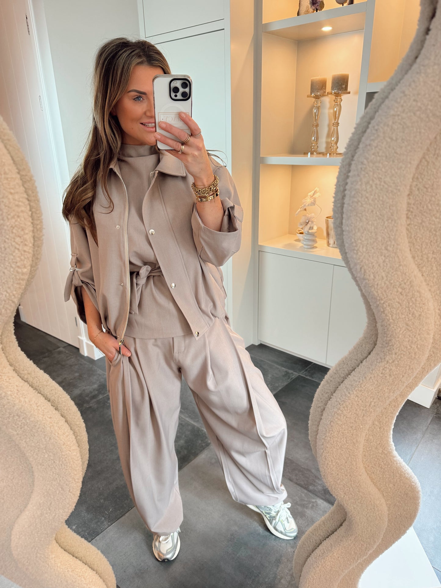 Ambika top Angela Taupe